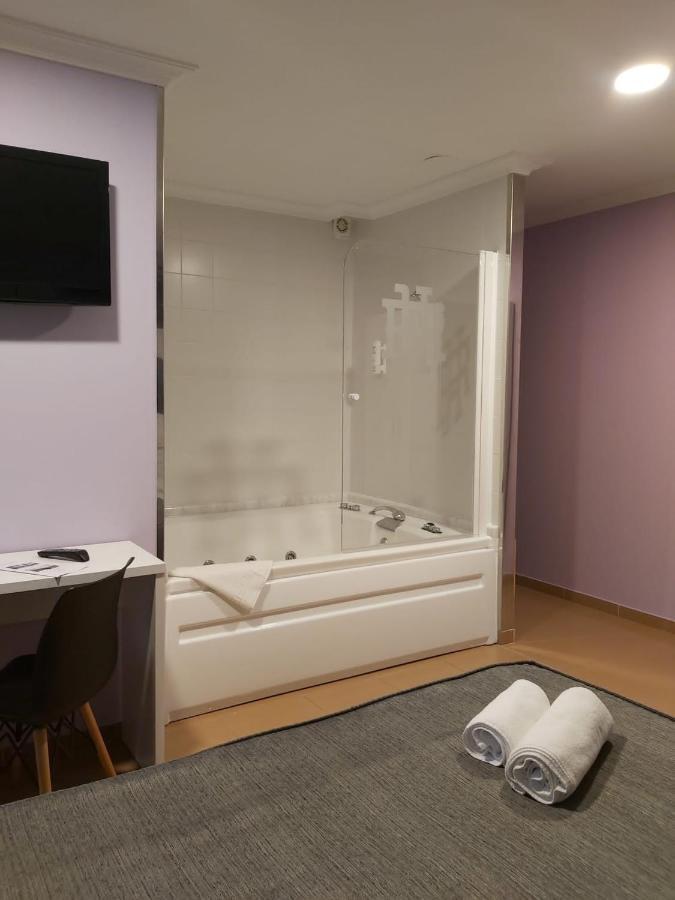 Hotel Reigosa Понтеведра Екстериор снимка