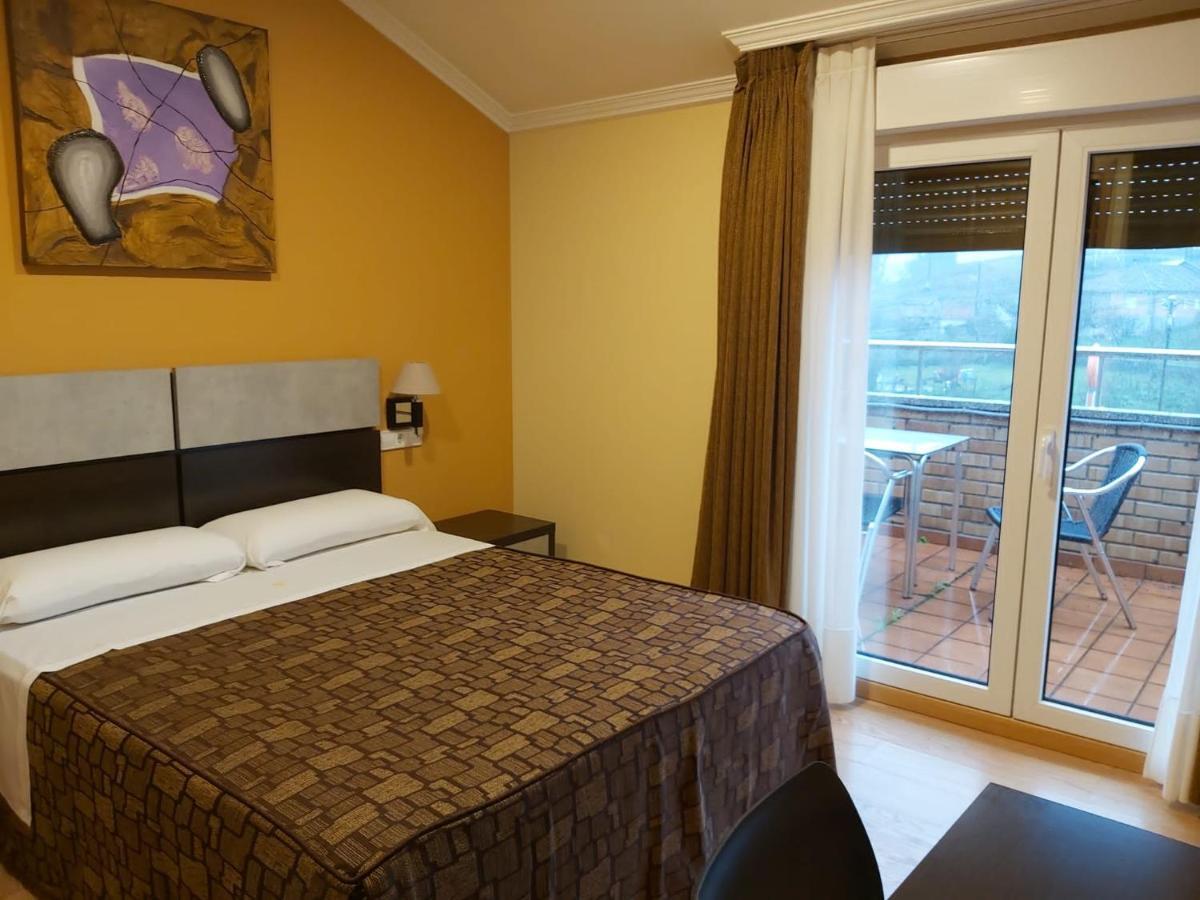 Hotel Reigosa Понтеведра Екстериор снимка