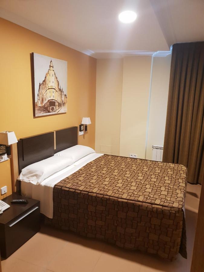 Hotel Reigosa Понтеведра Екстериор снимка